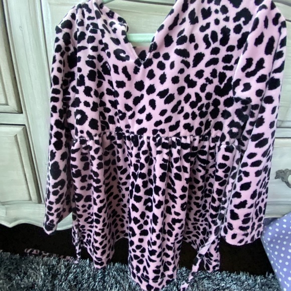 SOLD.Baby dress 2-3T - Picture 2 of 4